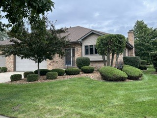 80 Fairfield Drive — photo