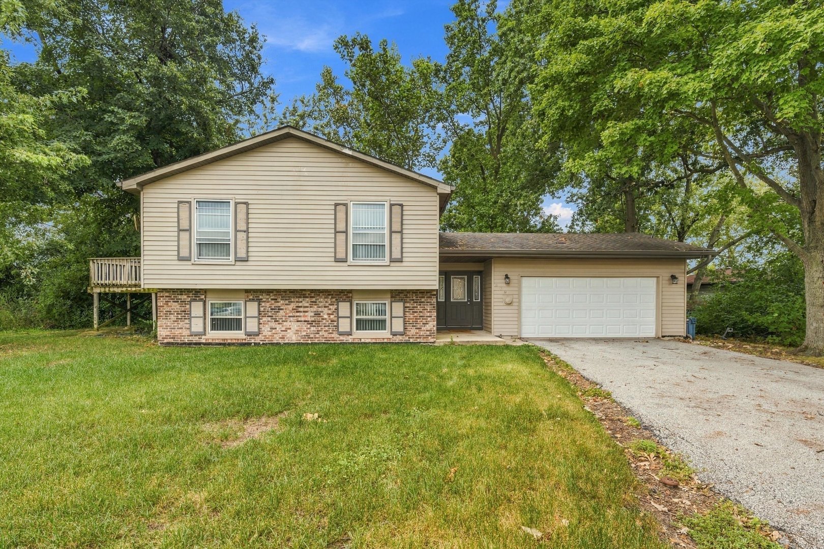 629 Sullivan Lane — photo