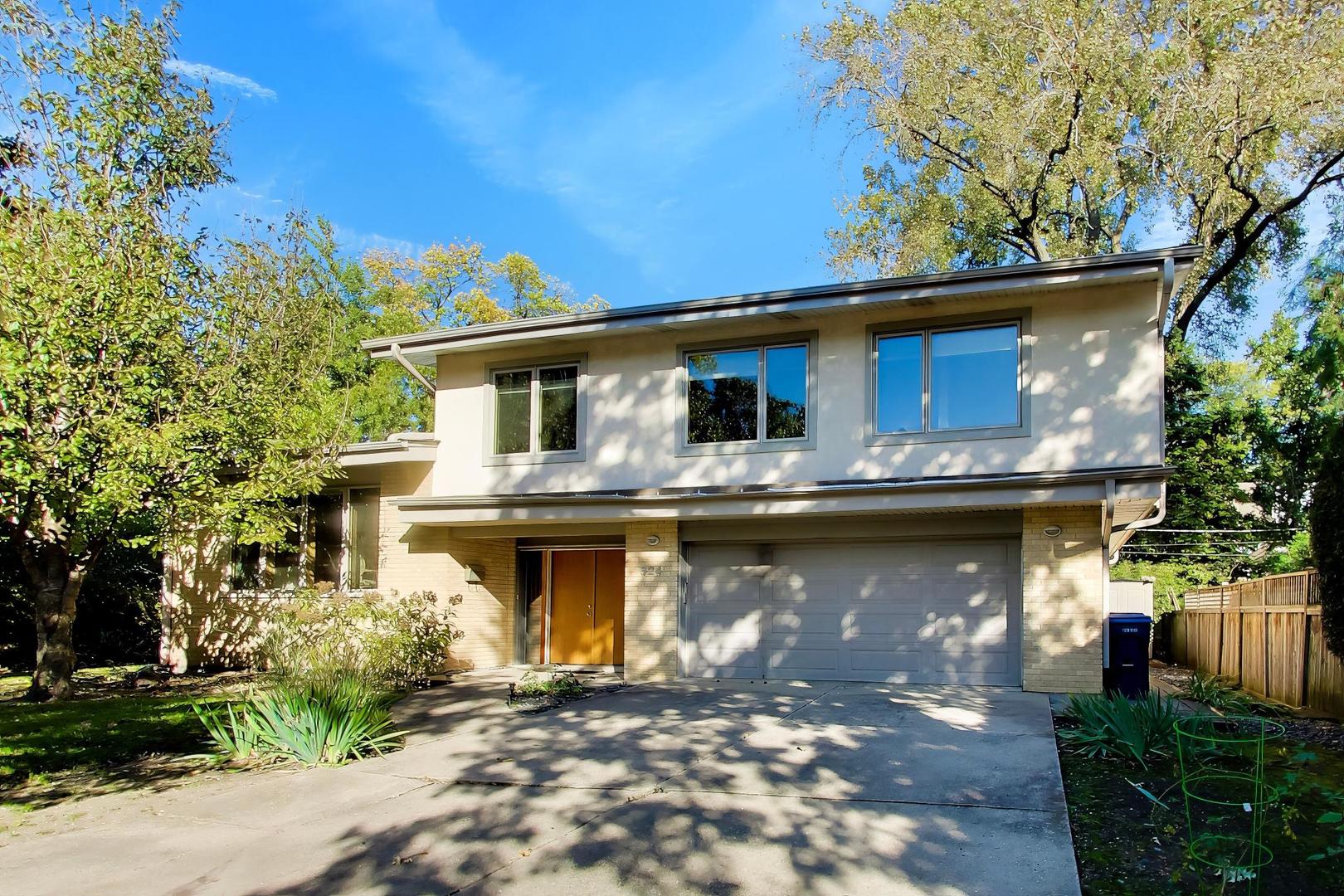 Home in Wilmette, IL 60091 — photo 2