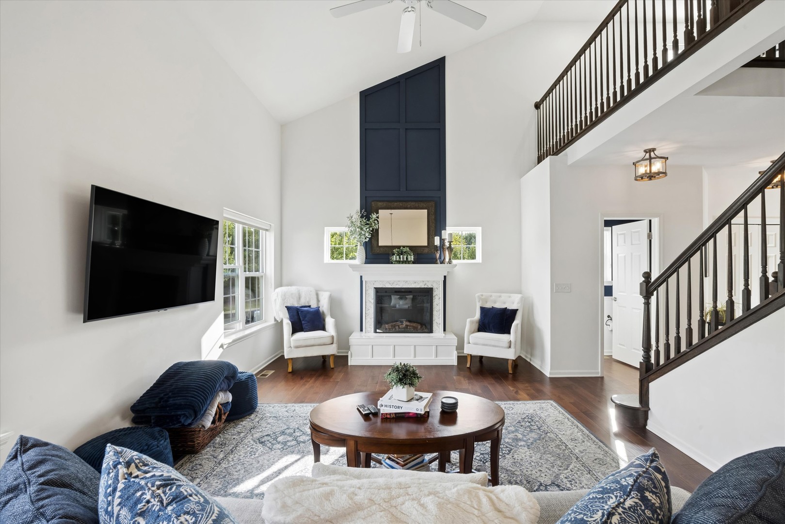 2532 Cedar Hill Lane — photo