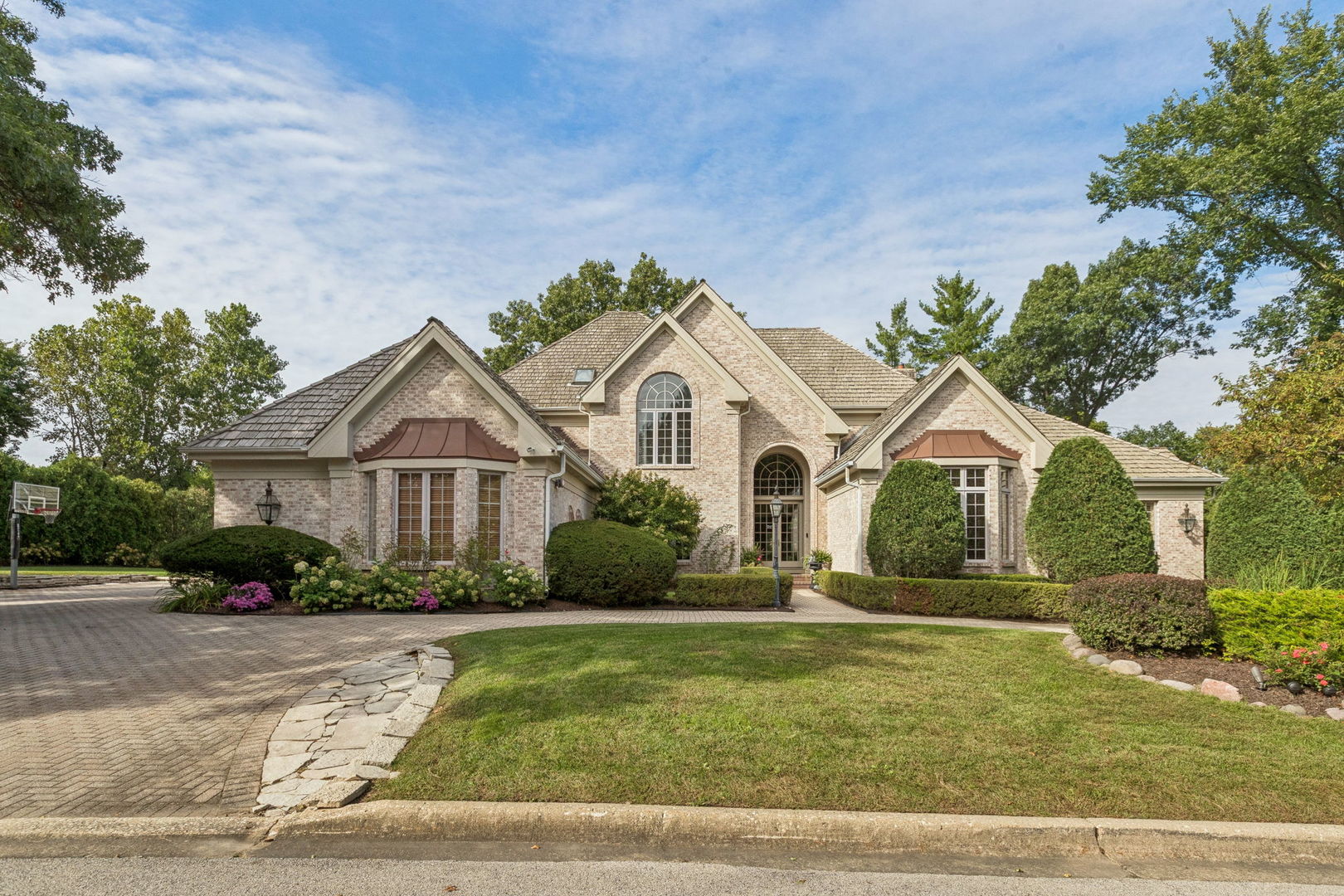 23 Ambriance Drive, Burr Ridge, IL 60527 — photo 3