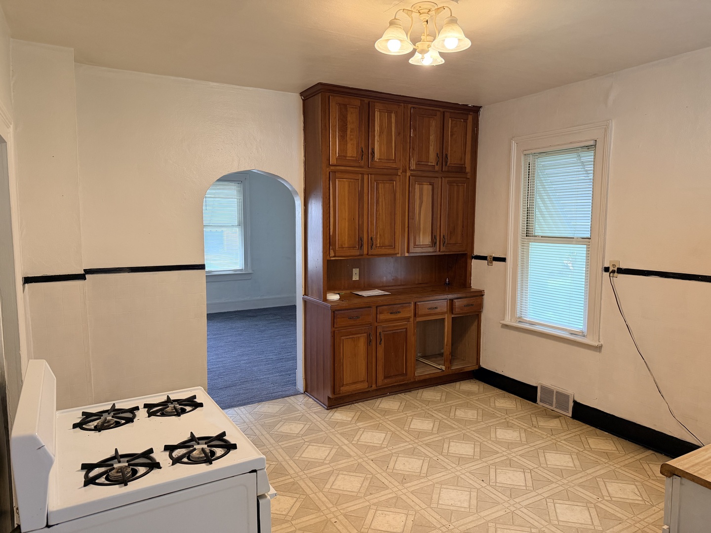 403 E 9th Street, Peru, IL 61354 — photo 3