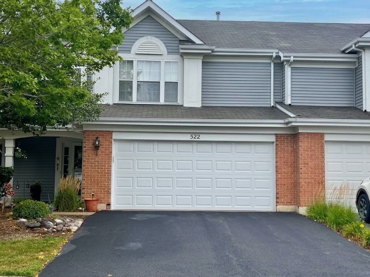 522 Lancaster Drive — photo
