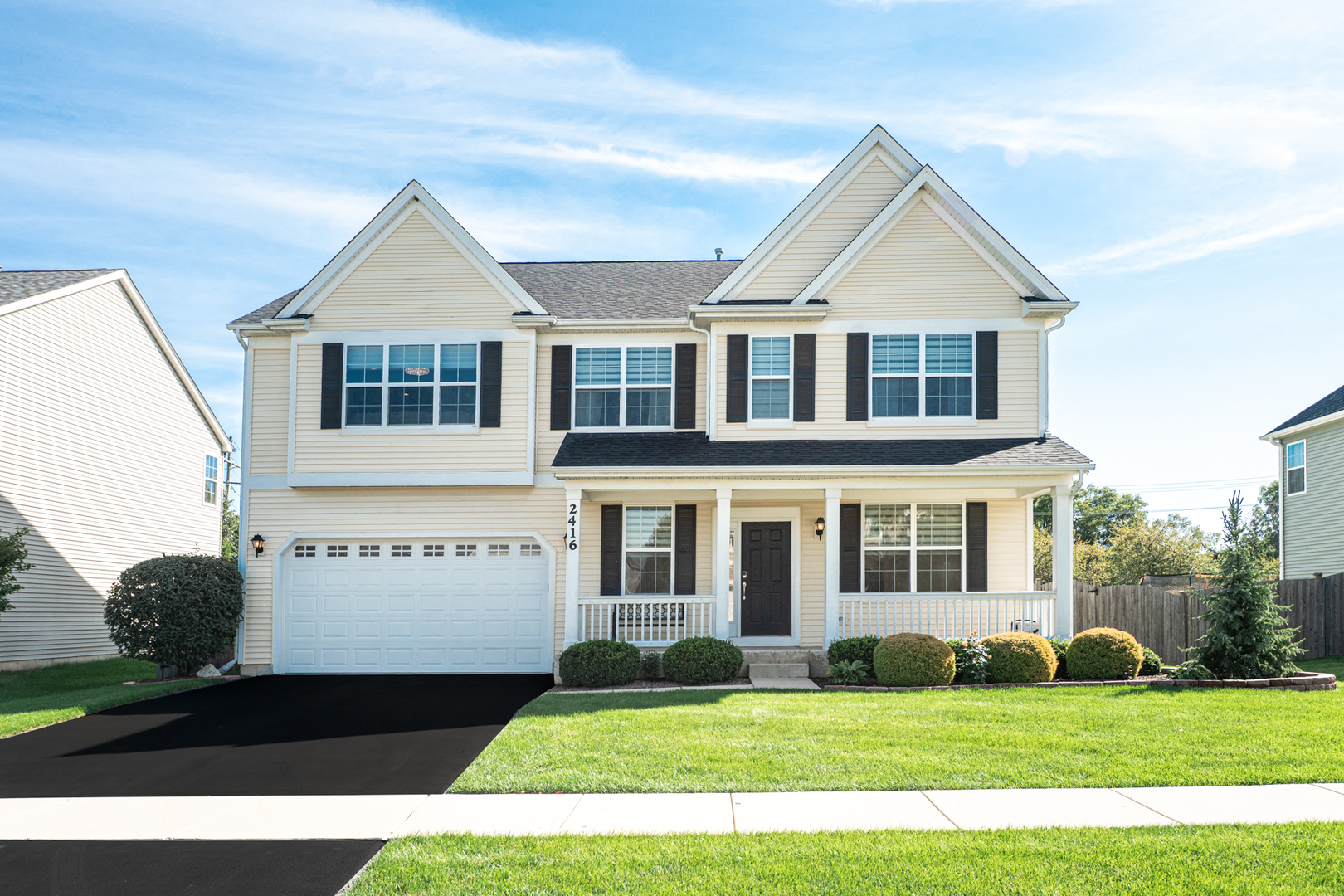 2416 Heron Lane — photo