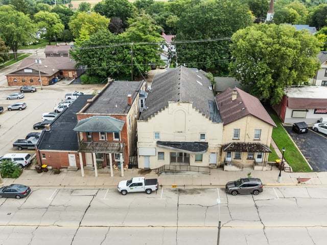 520 Main Street — photo