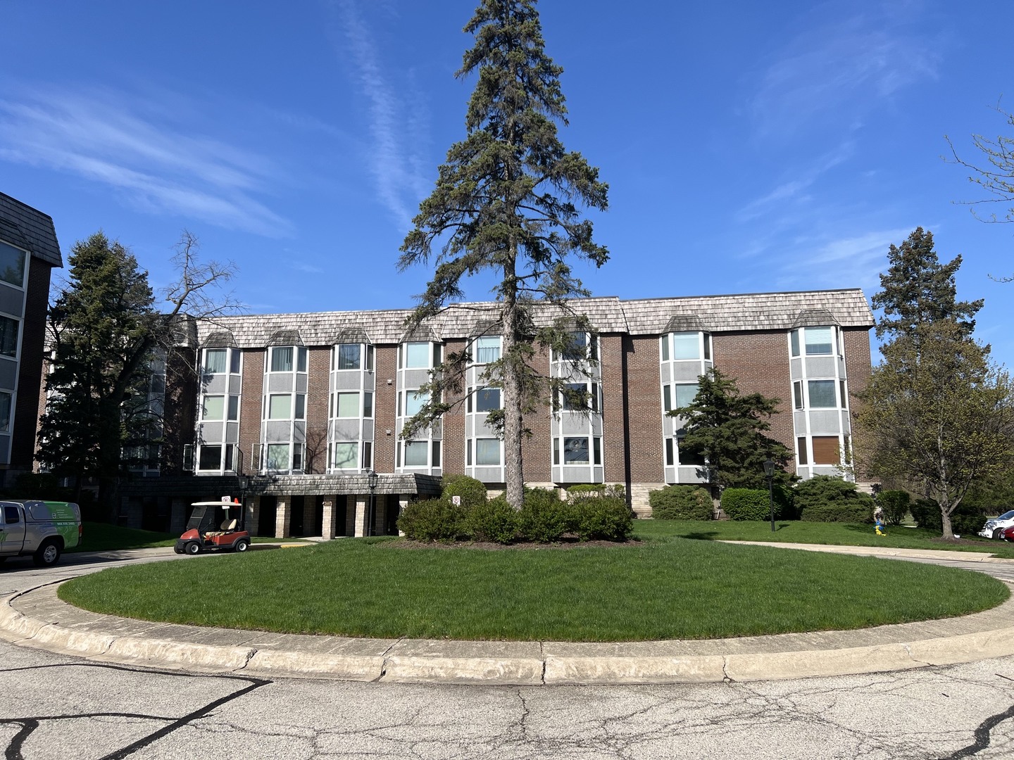 2600 Windsor Mall 2E — photo