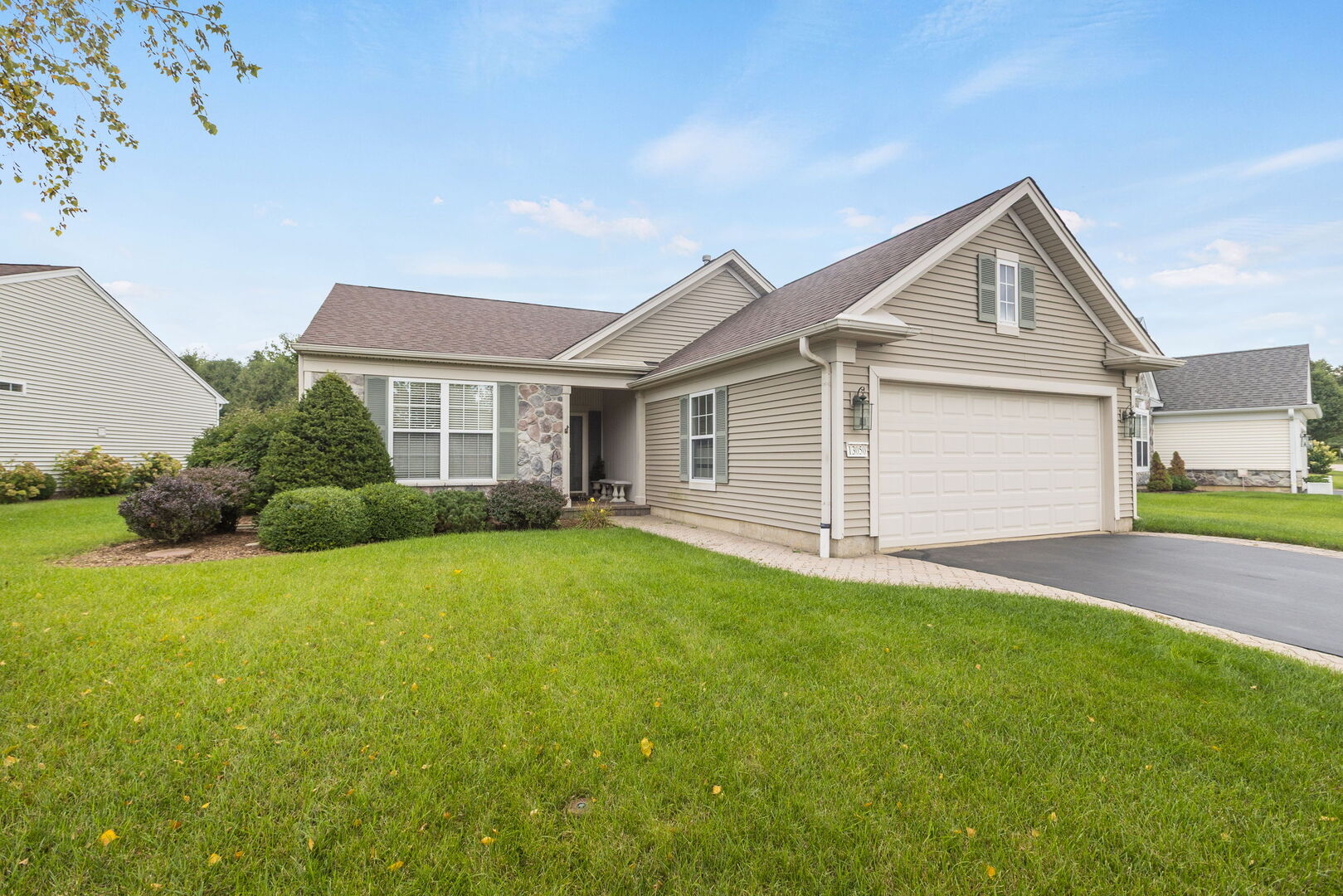 13050 Crestview Drive — photo