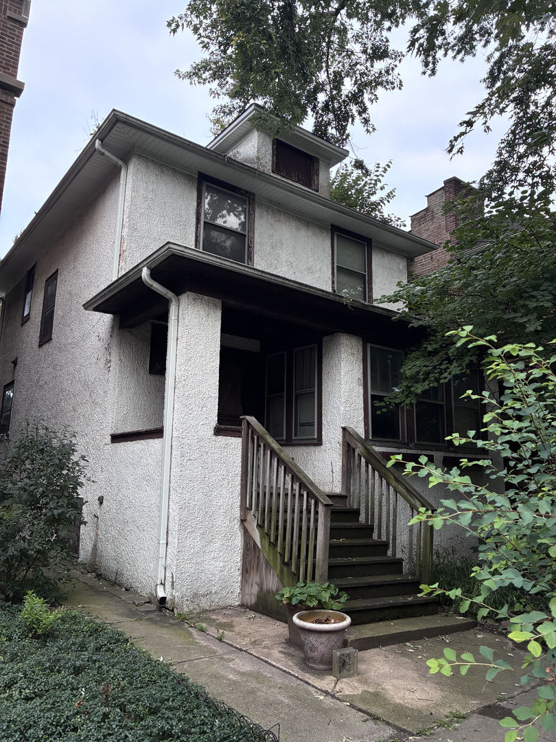 4445 N Whipple Street — photo
