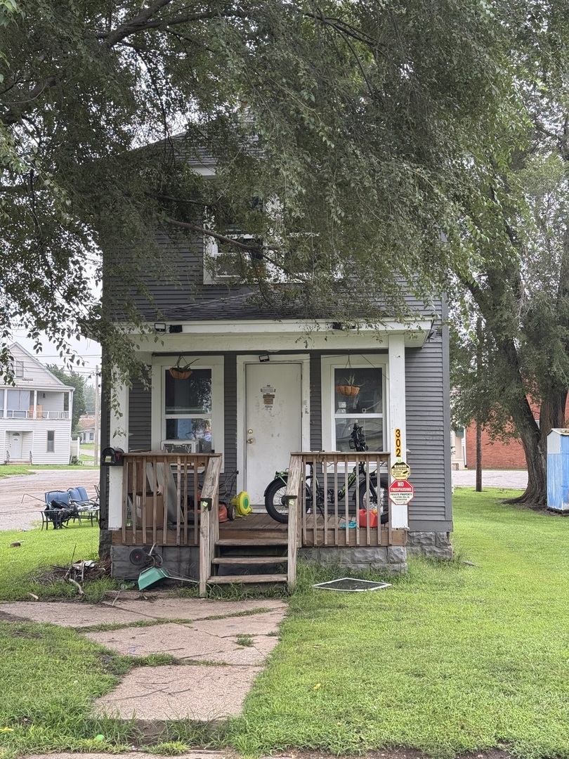 302 12th Street — photo