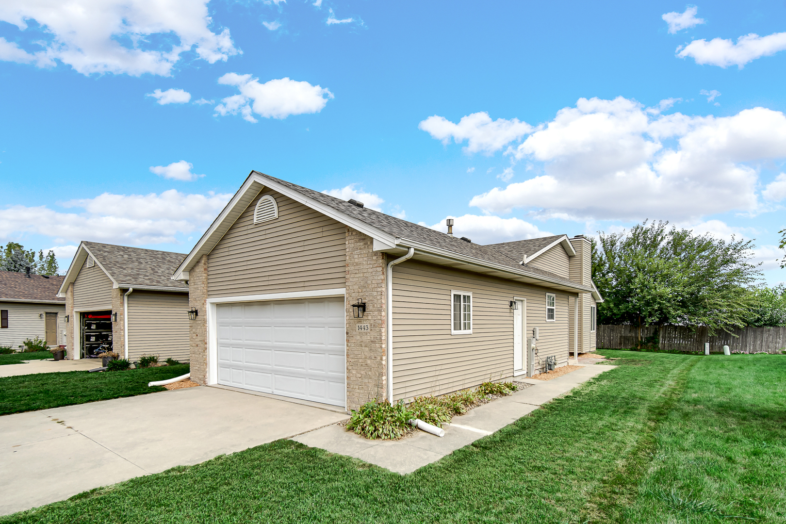 1443 Truman Drive — photo