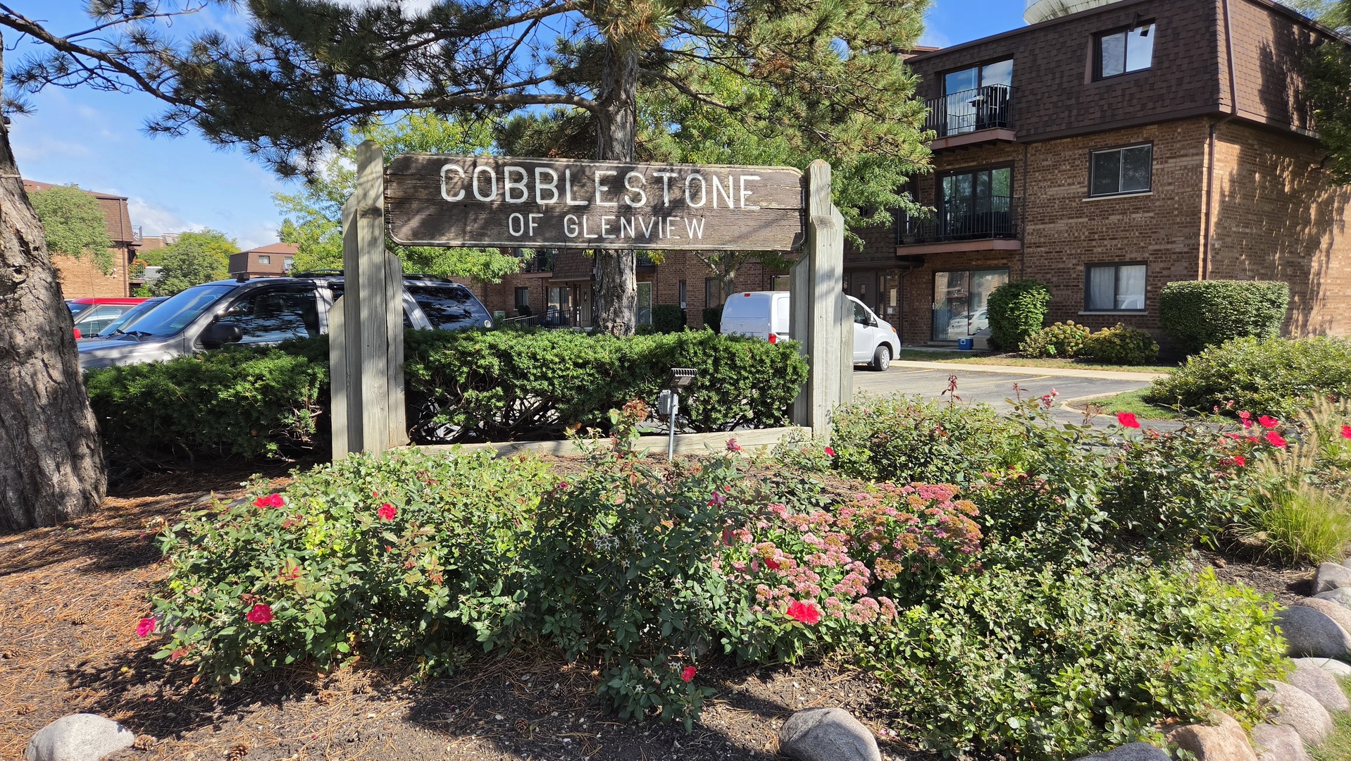718 Cobblestone Circle C — photo