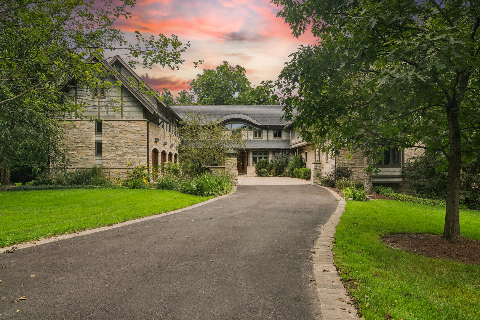 24 Hidden Brook Drive — photo