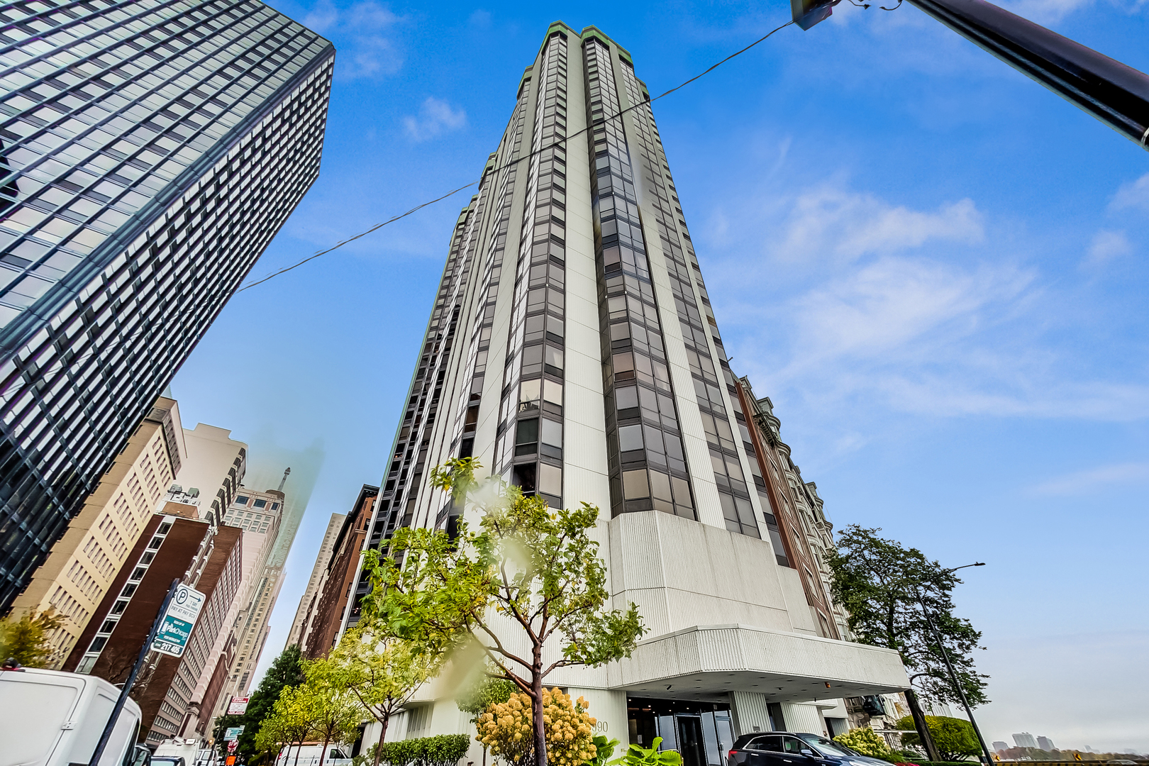 990 N Lake Shore Drive Unit 9a — photo