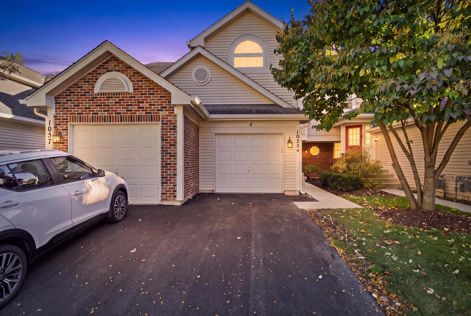 1055 Woodhill Court — photo