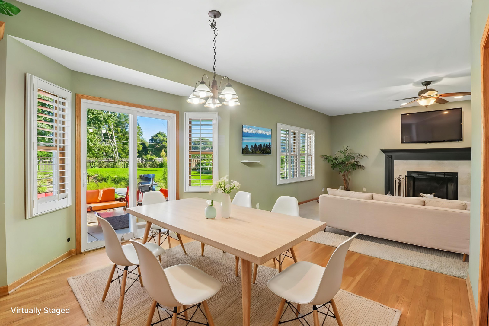 485 Spring Ridge Drive, Crystal Lake, IL 60012 — photo 2