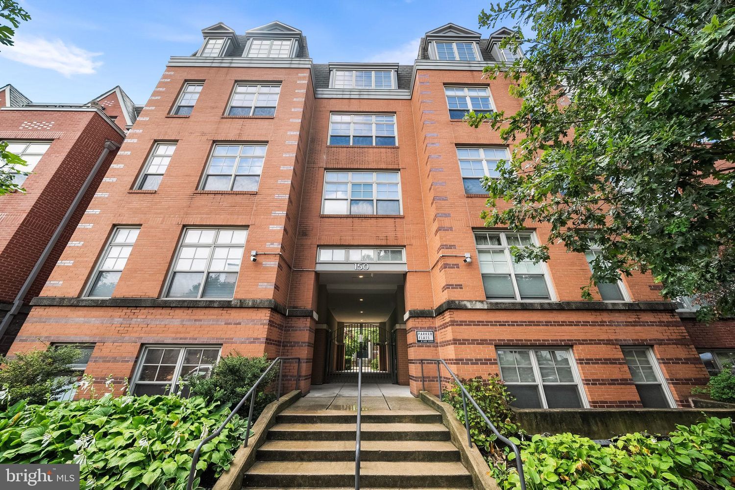 150 V Street NW V205 — photo