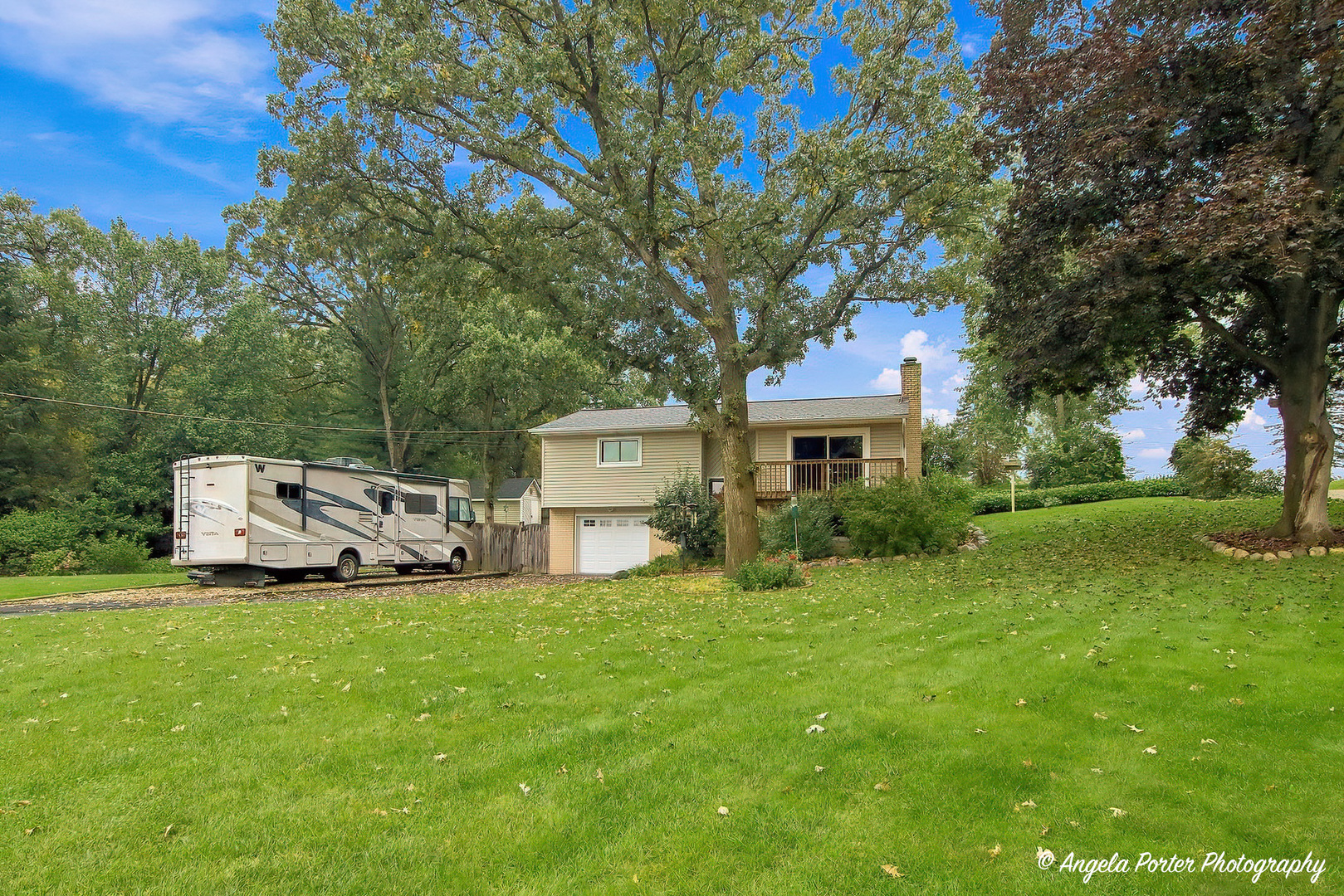 5104 E Lake Shore Drive — photo