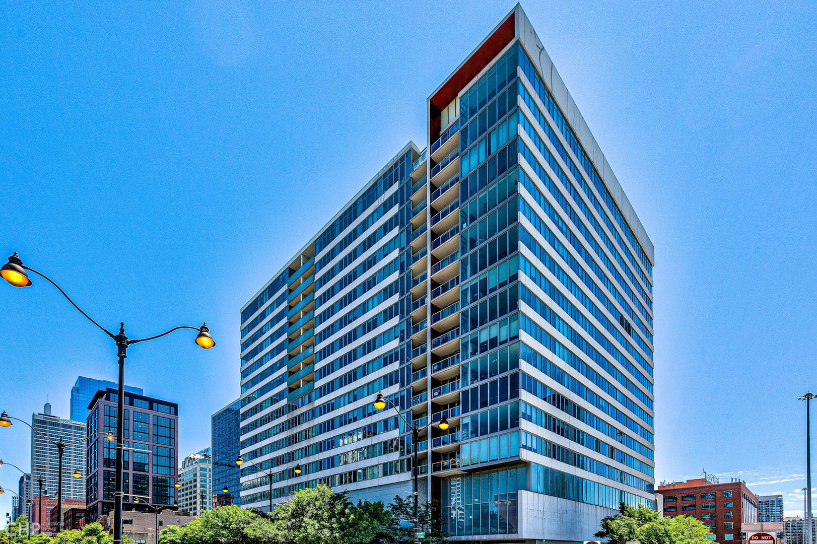 659 W Randolph Street 810 — photo
