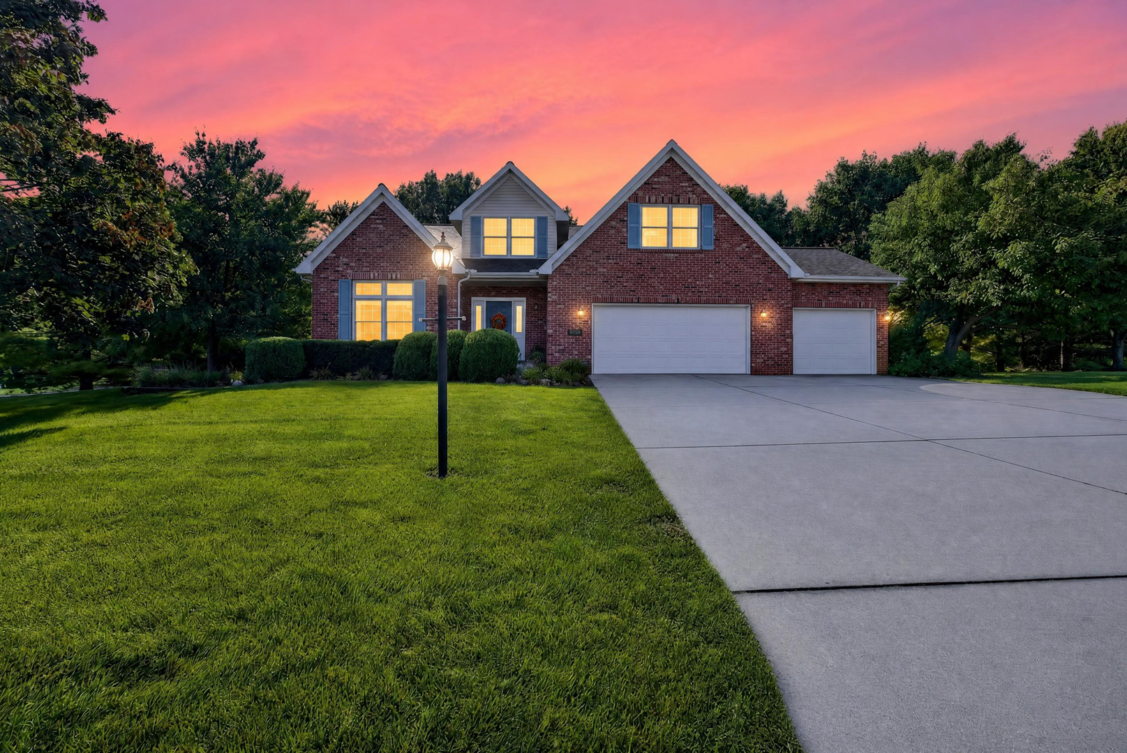 9159 Deer Ridge Drive — photo