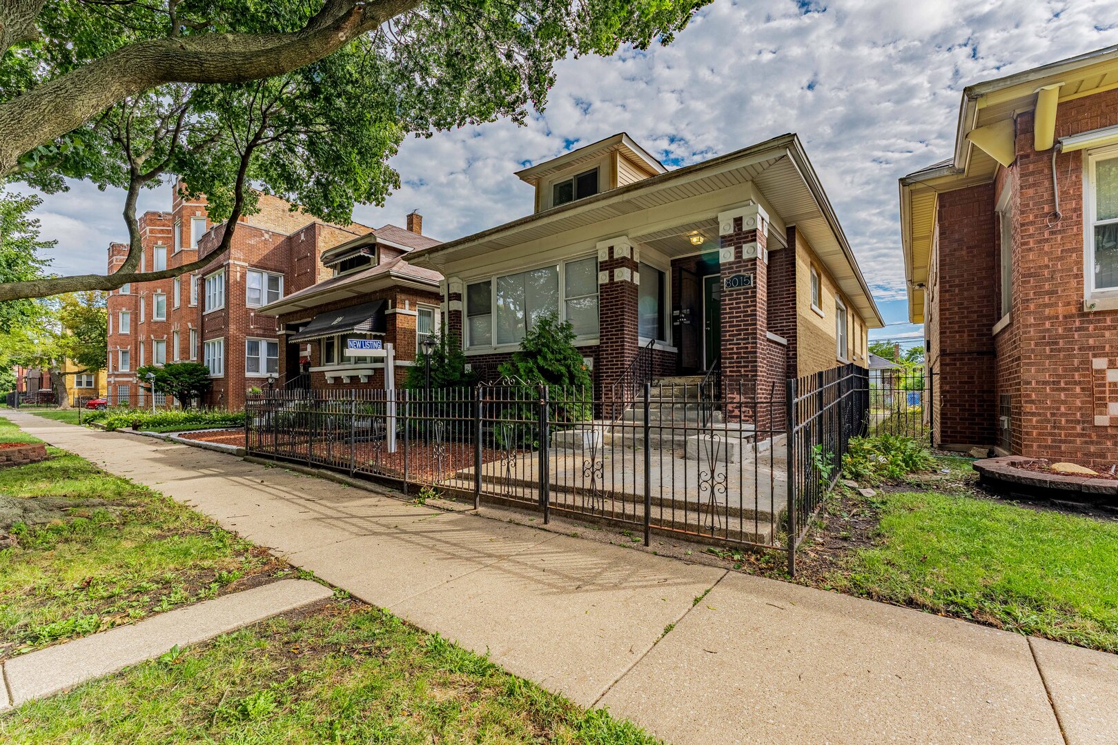 8015 S Justine Street — photo