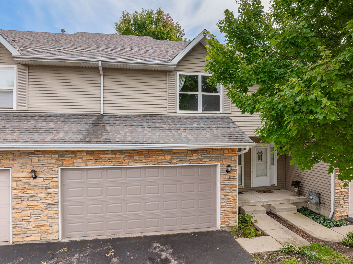1134 Rose Drive — photo