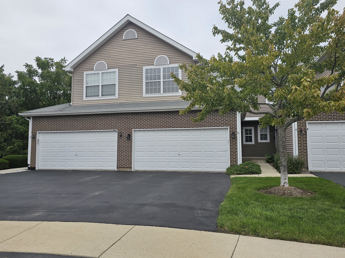 6 Grandview Court — photo