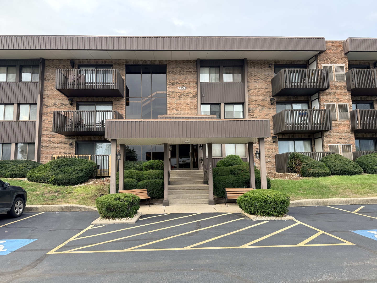1420 Woodbridge Avenue Unit 1a — photo