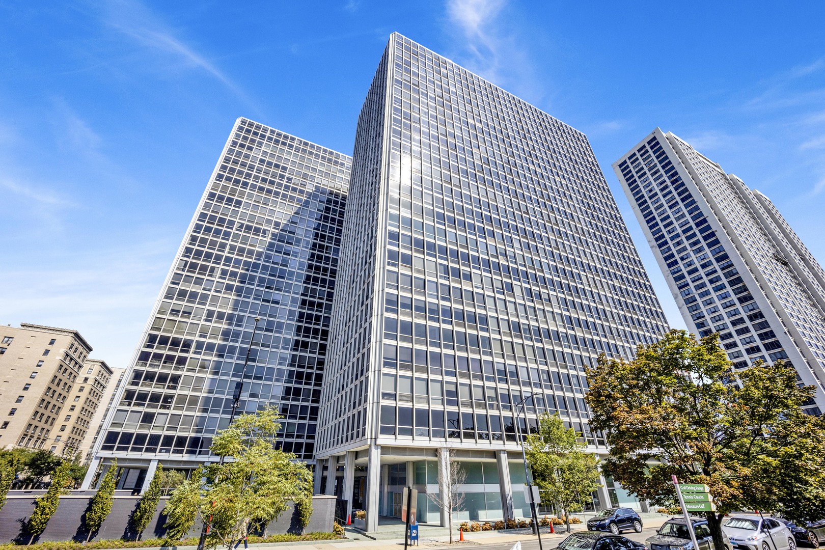 340 W Diversey Parkway 918 — photo