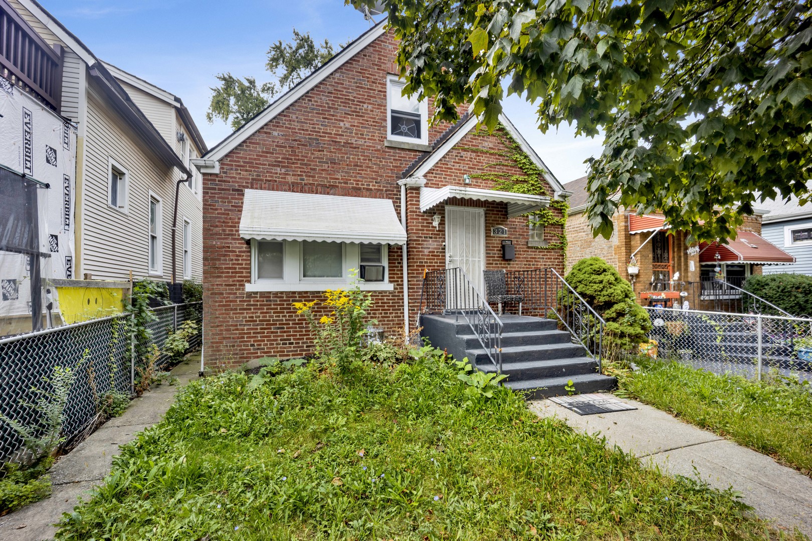 321 W 104th Place — photo