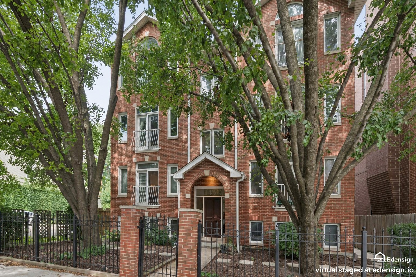1450 W Erie Street Unit 1E — photo