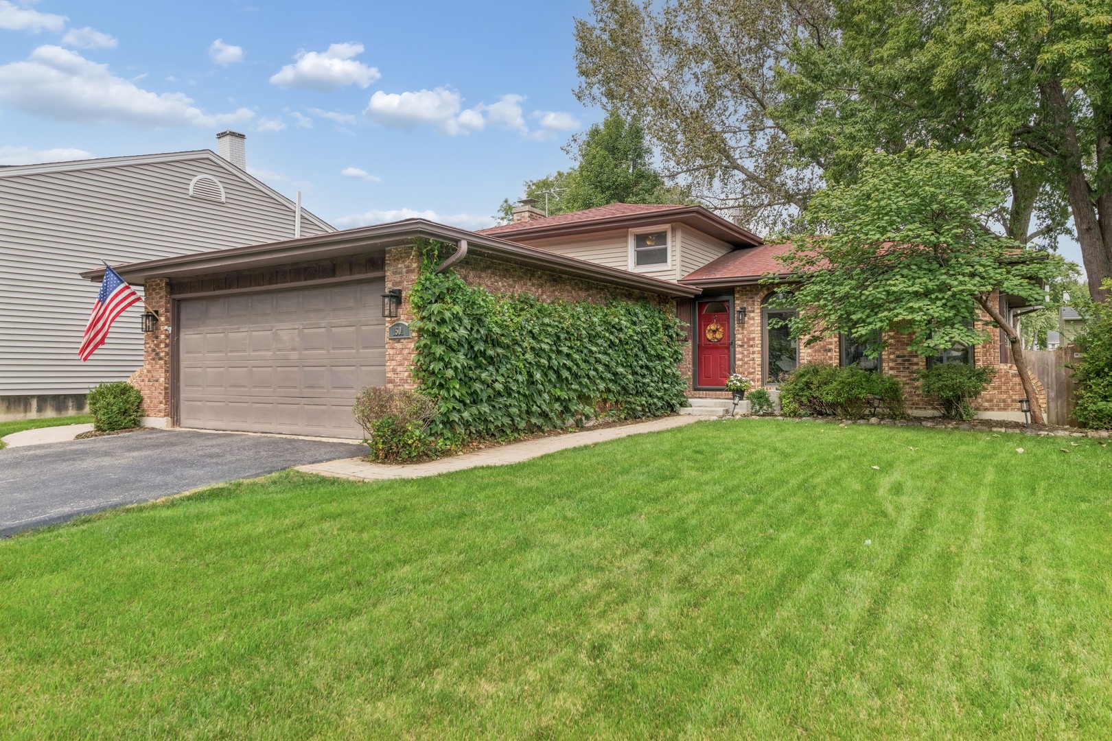 1501 E Elm Street — photo
