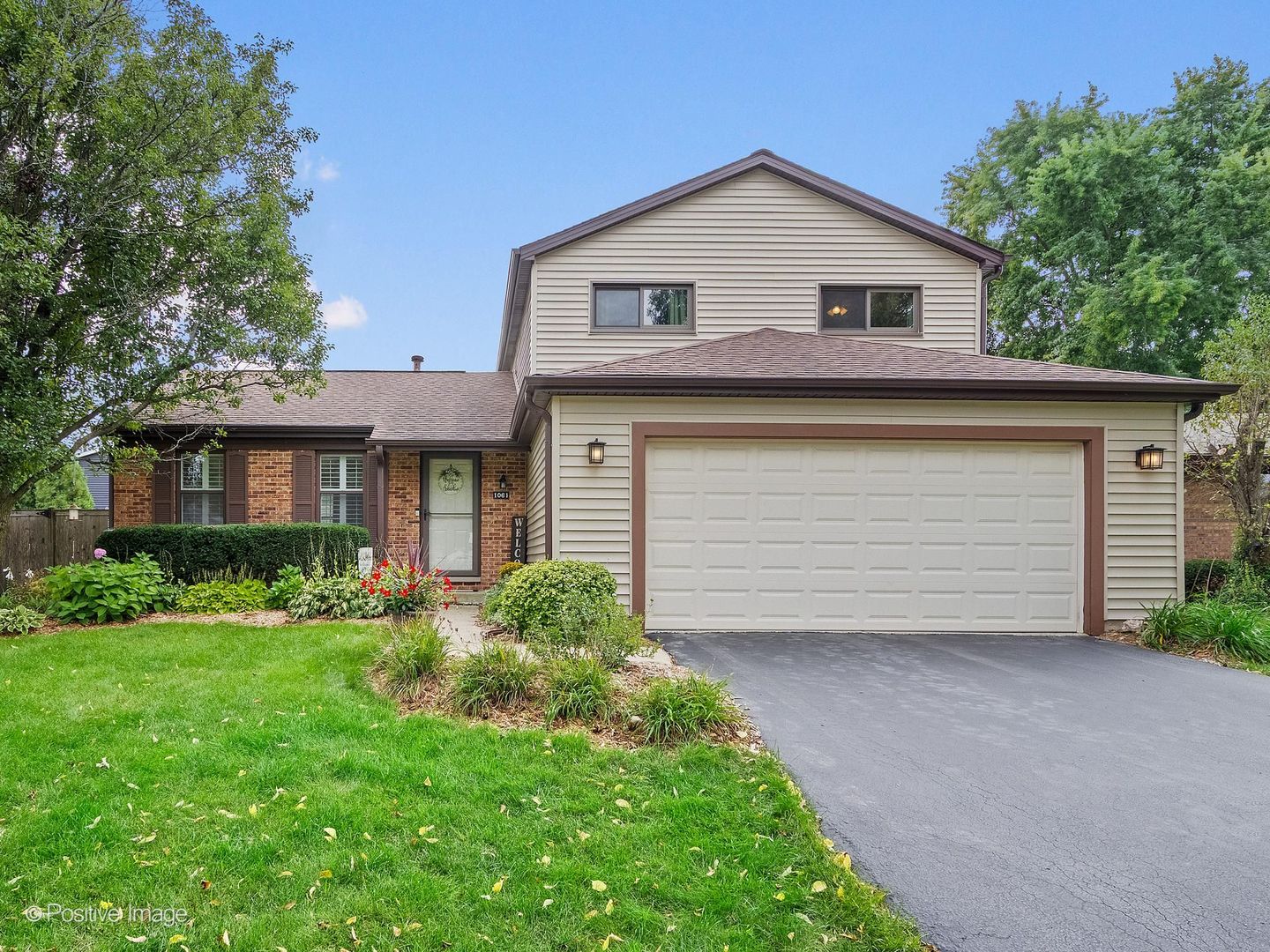 1061 Valley View Drive — photo