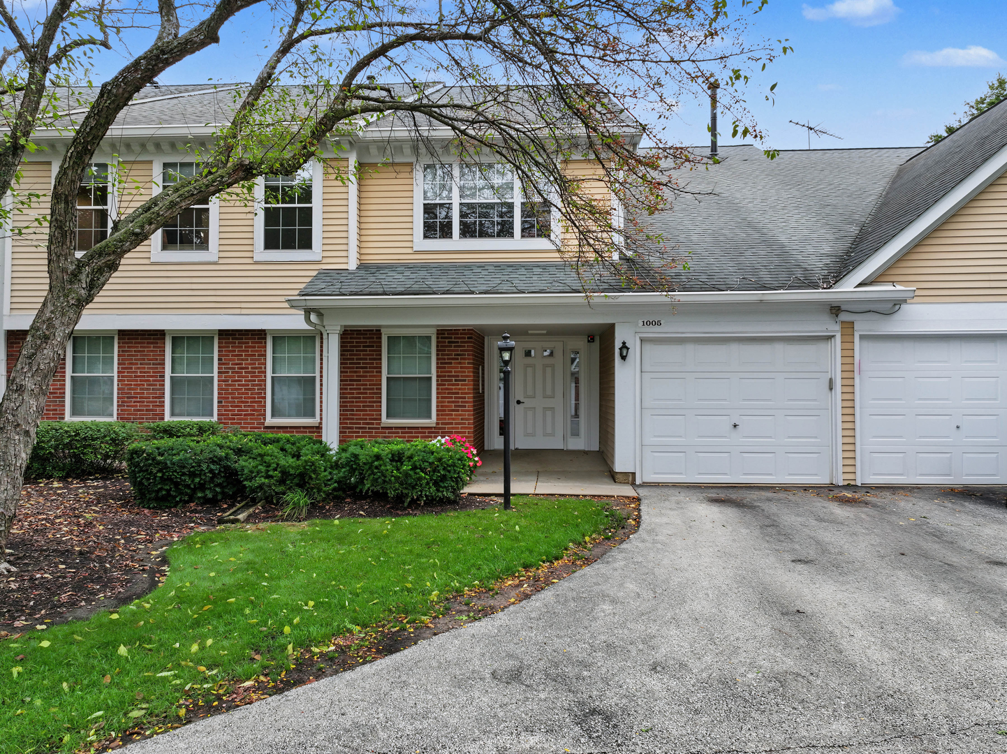 1005 Butternut Lane C — photo