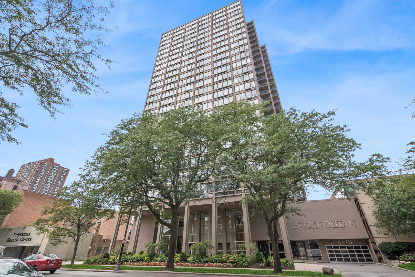 5320 N Sheridan Road 1307 — photo