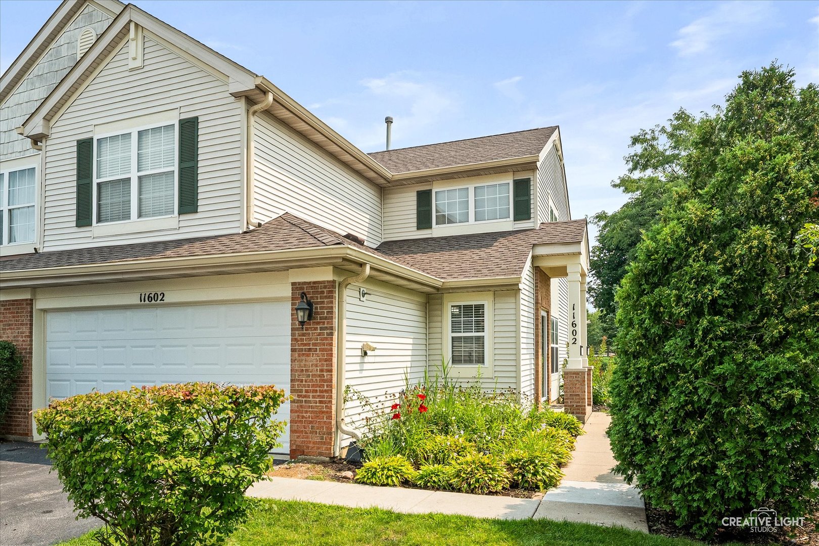 Home in Huntley, IL 60142