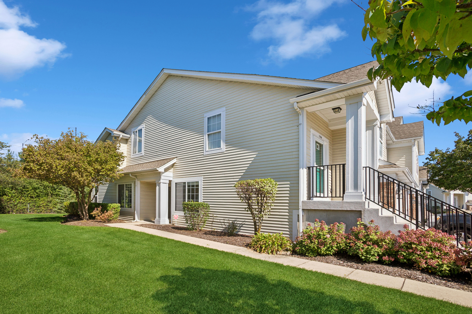 1156 Westminster Lane 1156 — photo