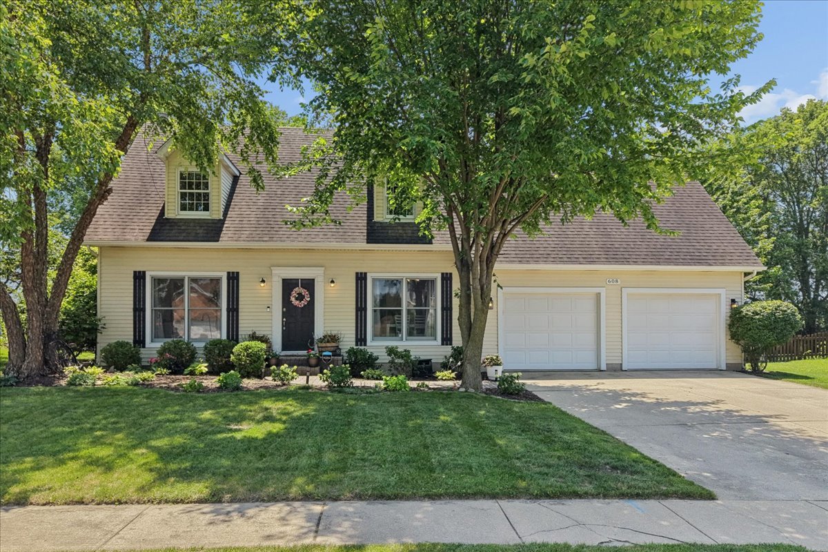 608 Fox Hollow — photo