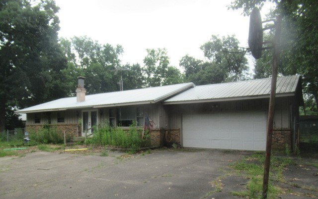 13090 River Road — photo