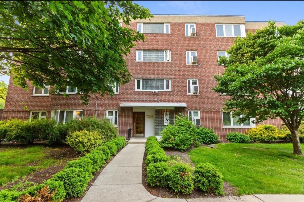 7206 Oak Avenue Unit 2SE — photo