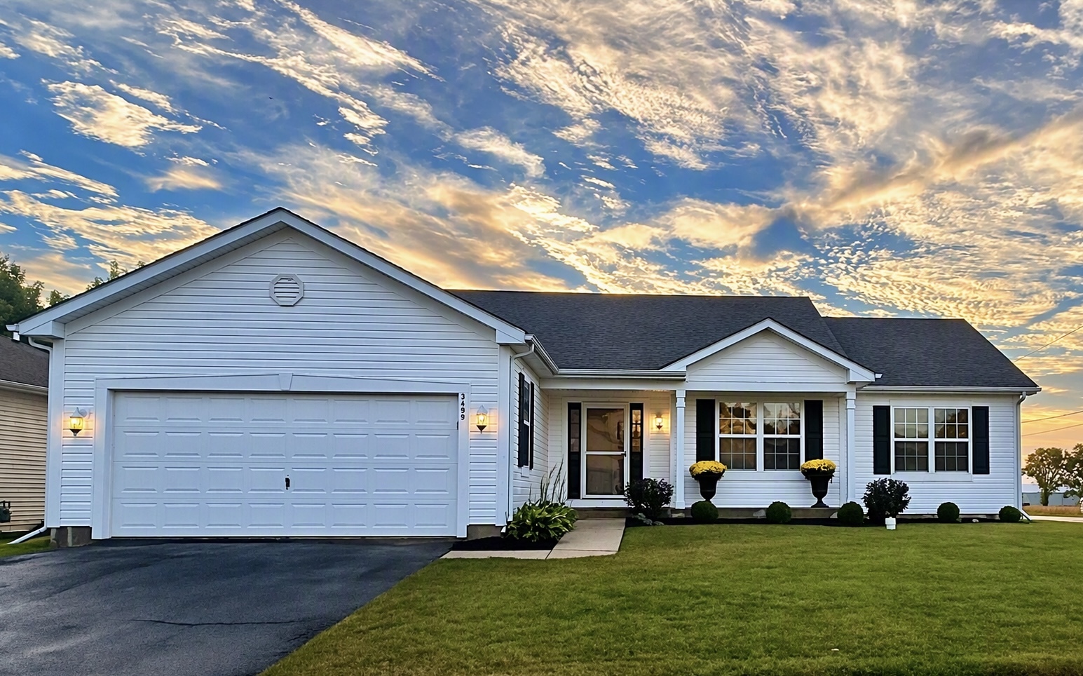 3499 White Oak Drive — photo