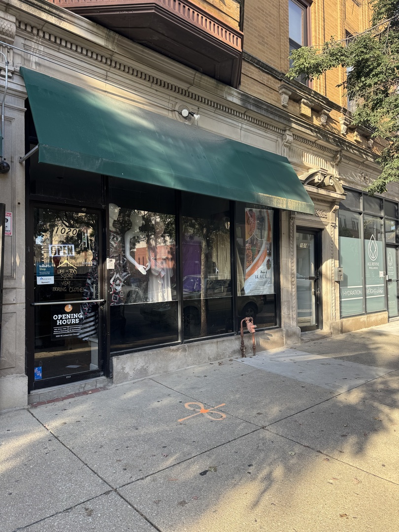 1020 W Leland Avenue — photo