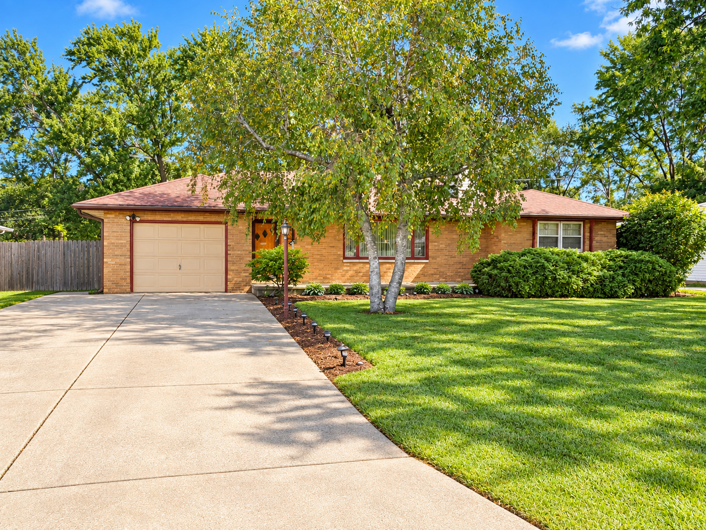1004 Magnolia Drive — photo