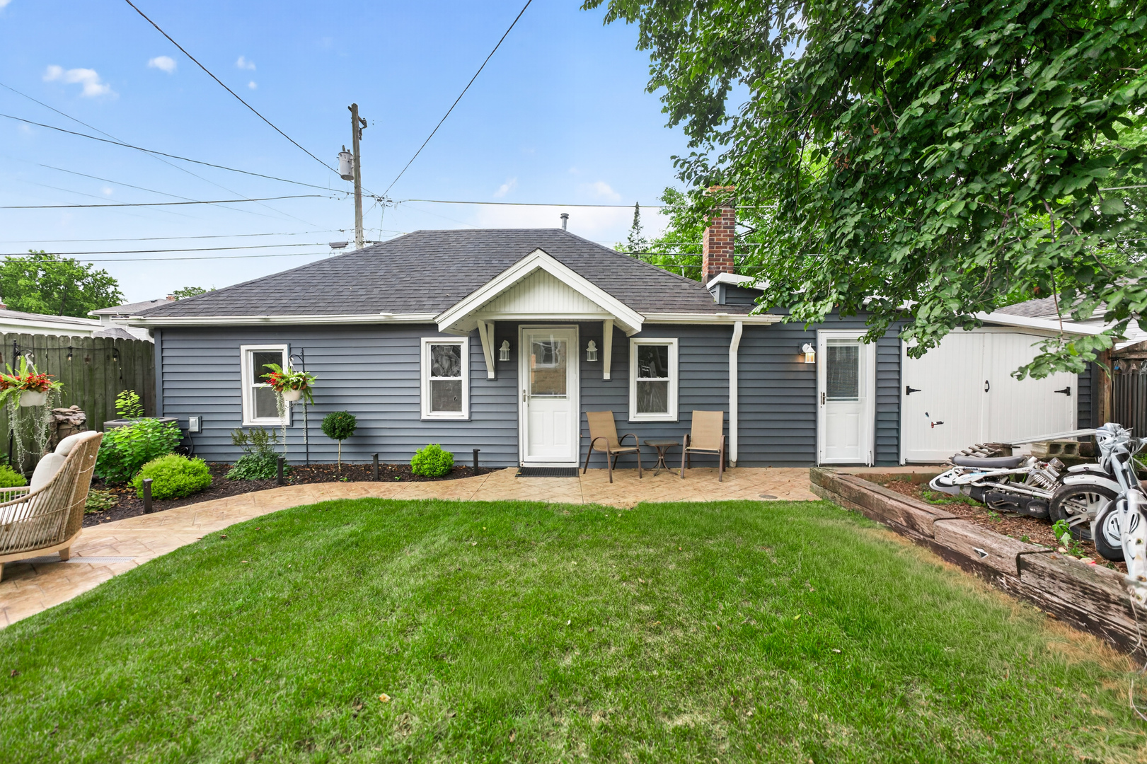 1337 Henry Street Ch — photo