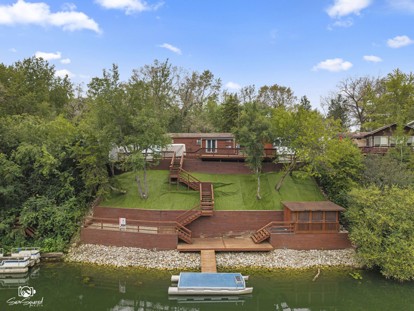 73 Lakeshore Drive — photo