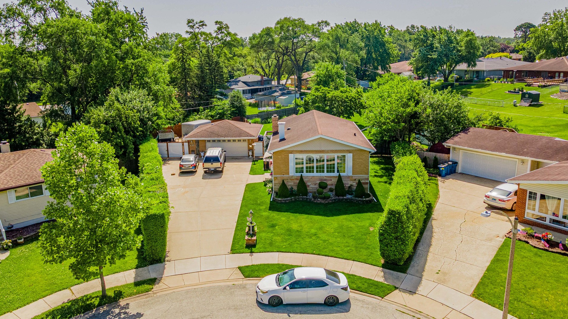 433 E Cherry Hill Drive, Addison, IL 60101 — photo 3