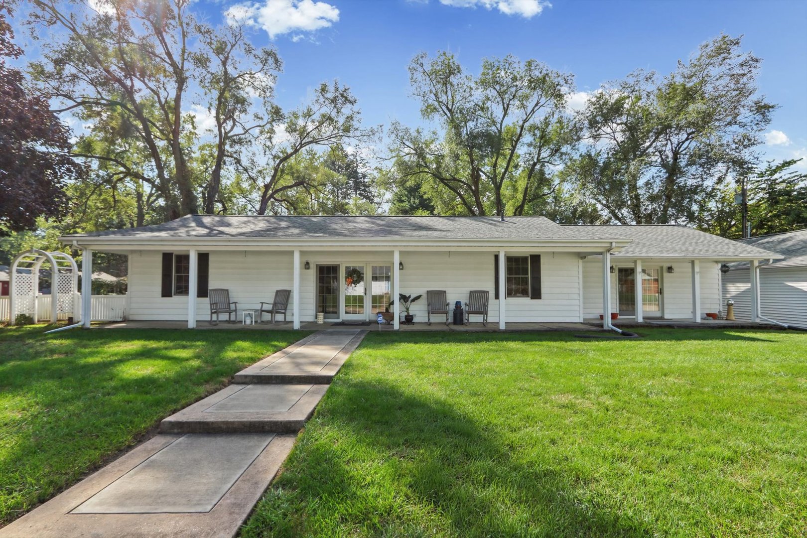 1701 Sangamon Drive — photo