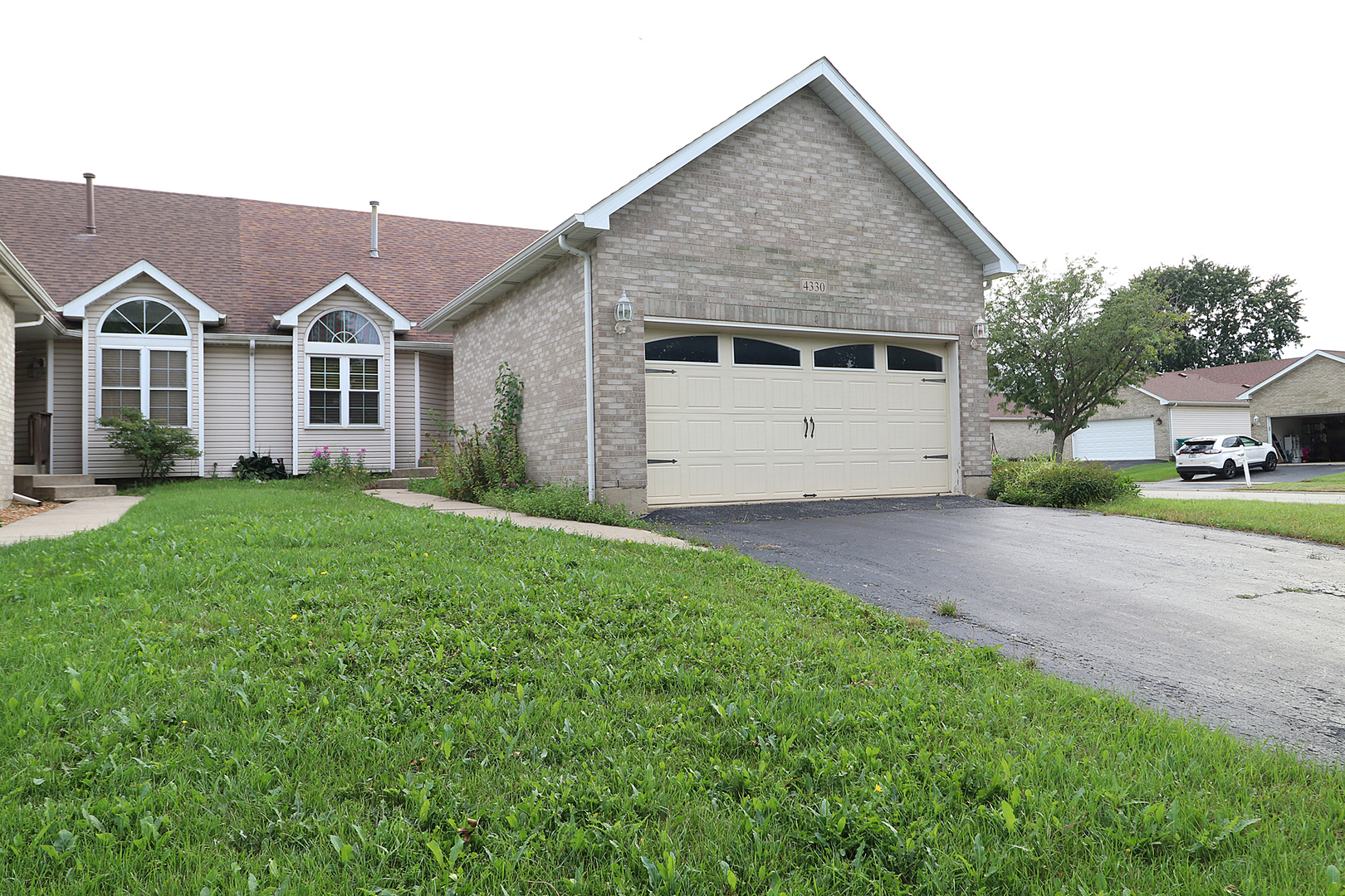 4330 River Glen Drive — photo