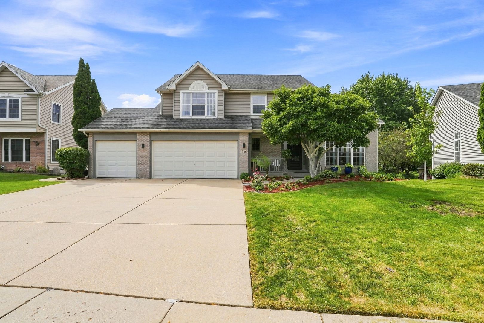 66 White Oak Drive — photo