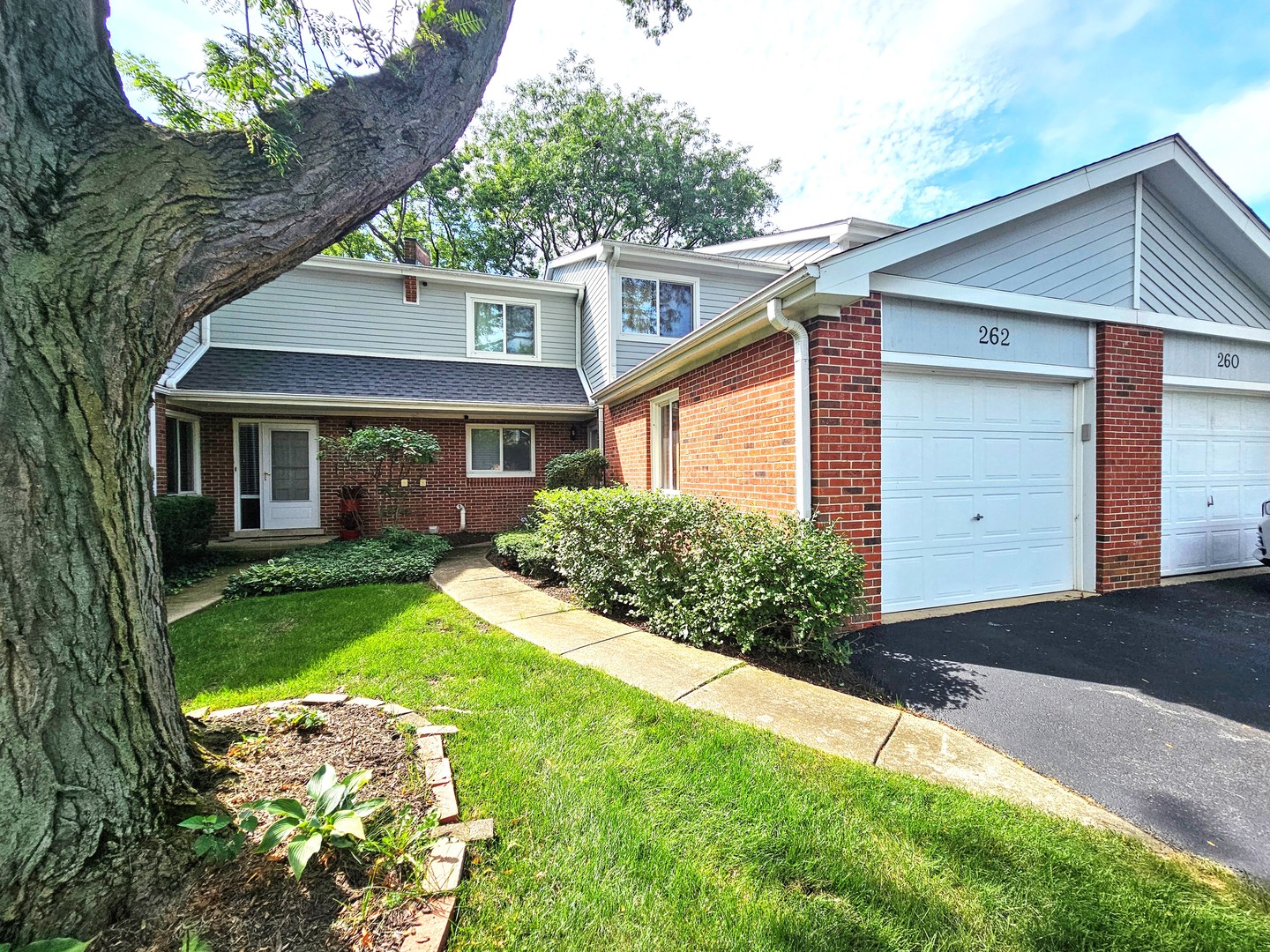 262 W Golfview Terrace — photo