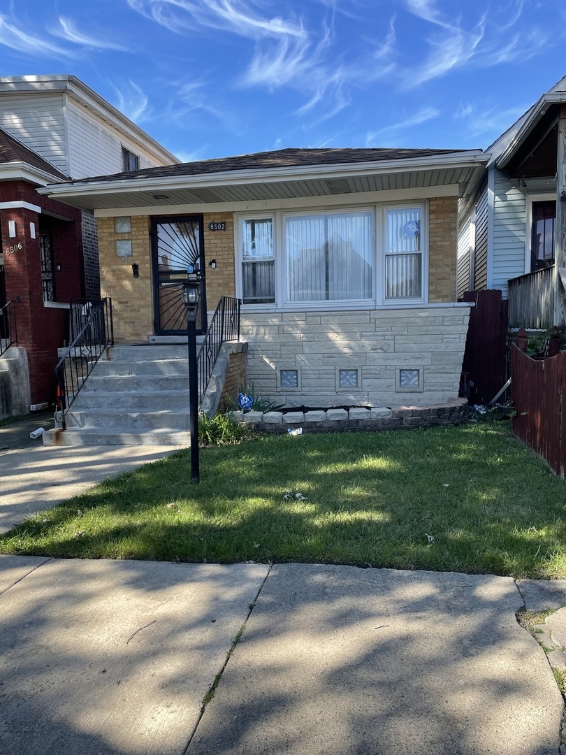 8502 S Morgan Street — photo